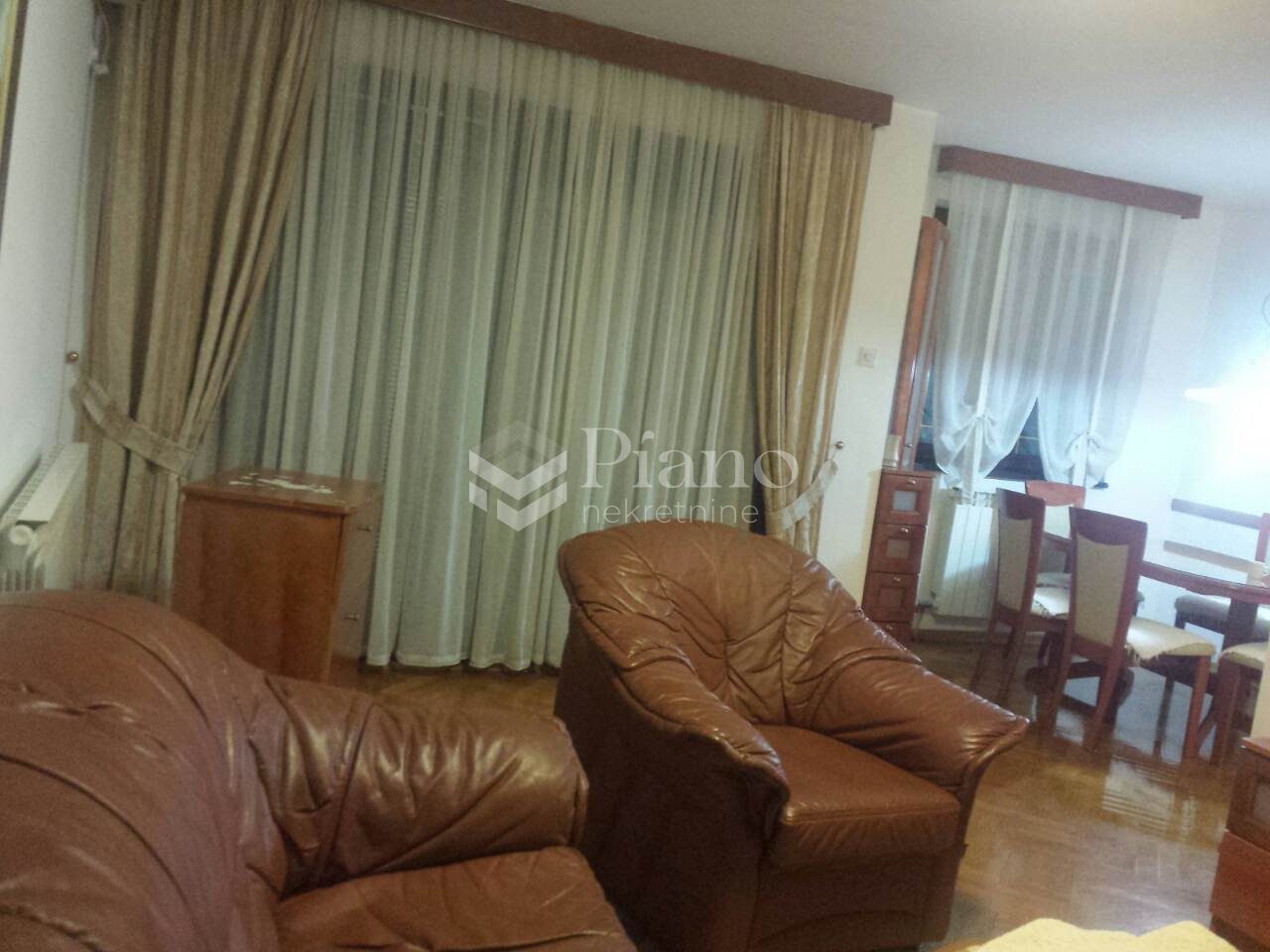 Furnished two-bedrooms apartment in Stari Aerodrom