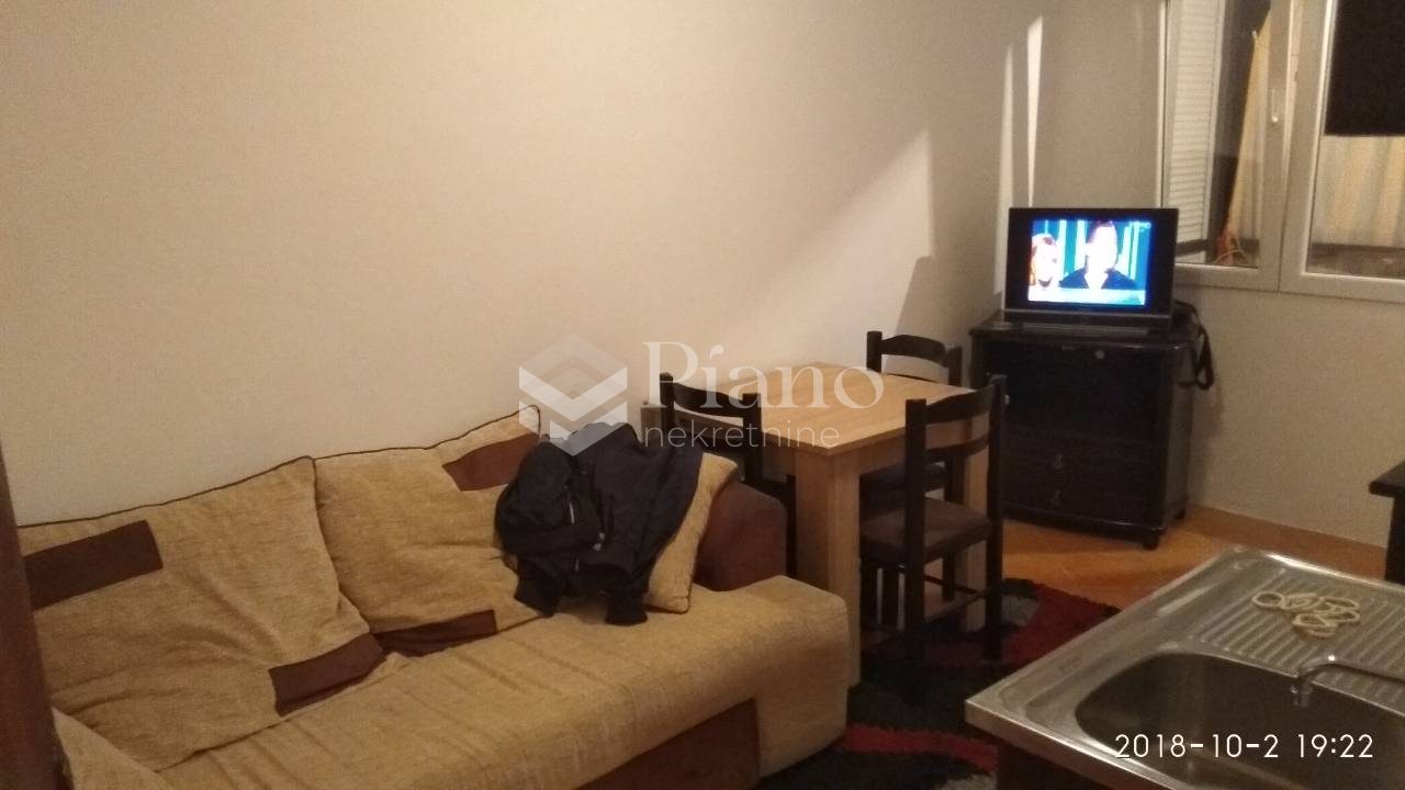 Jednosoban namješten stan u Bloku 6