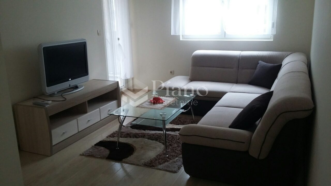 Furnished one-bedroom apartment in City kvart