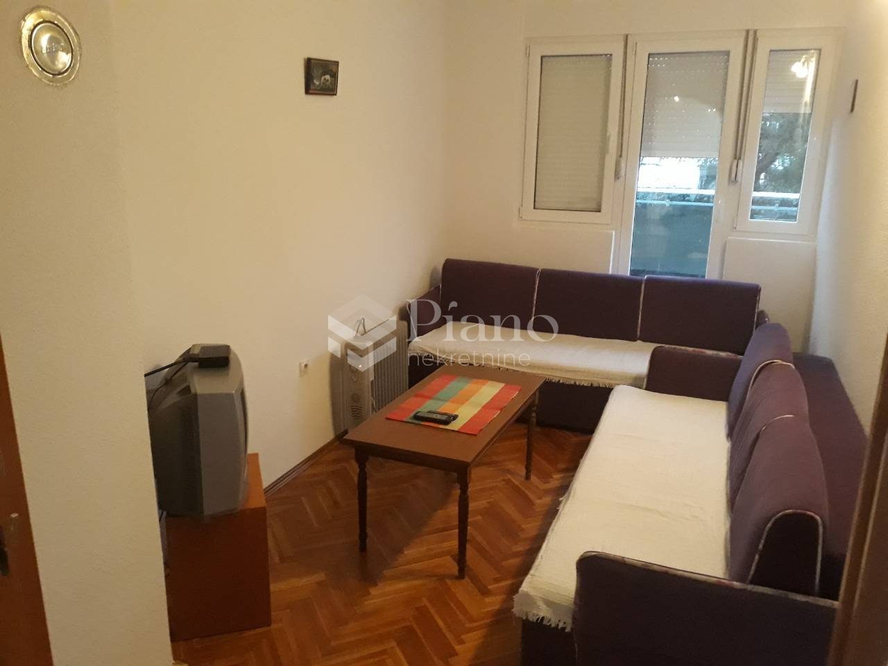 Jednosoban namješten stan u blizini centra