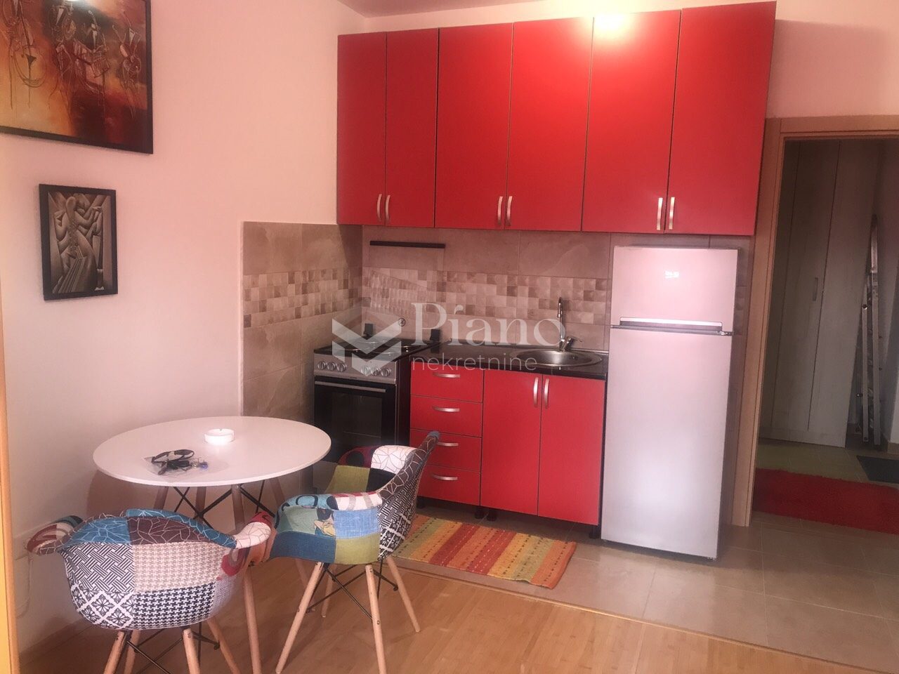 Furnished studio apartment Old Airport