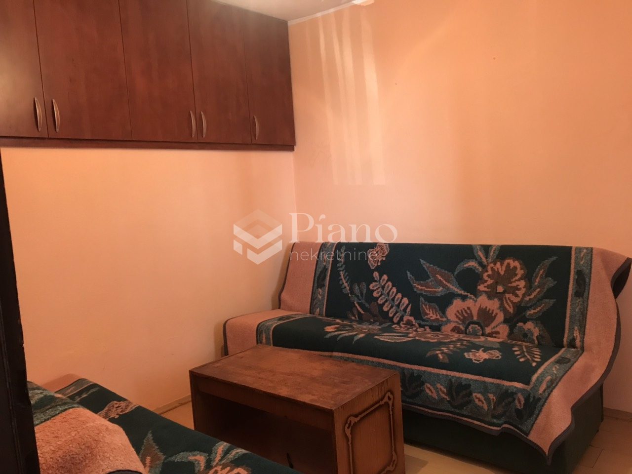 Furnished studio apartment in Malo brdo