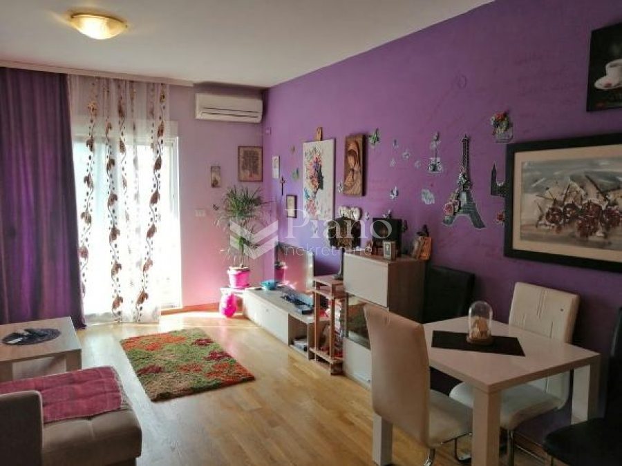 One bedroom furnished apartment City kvart