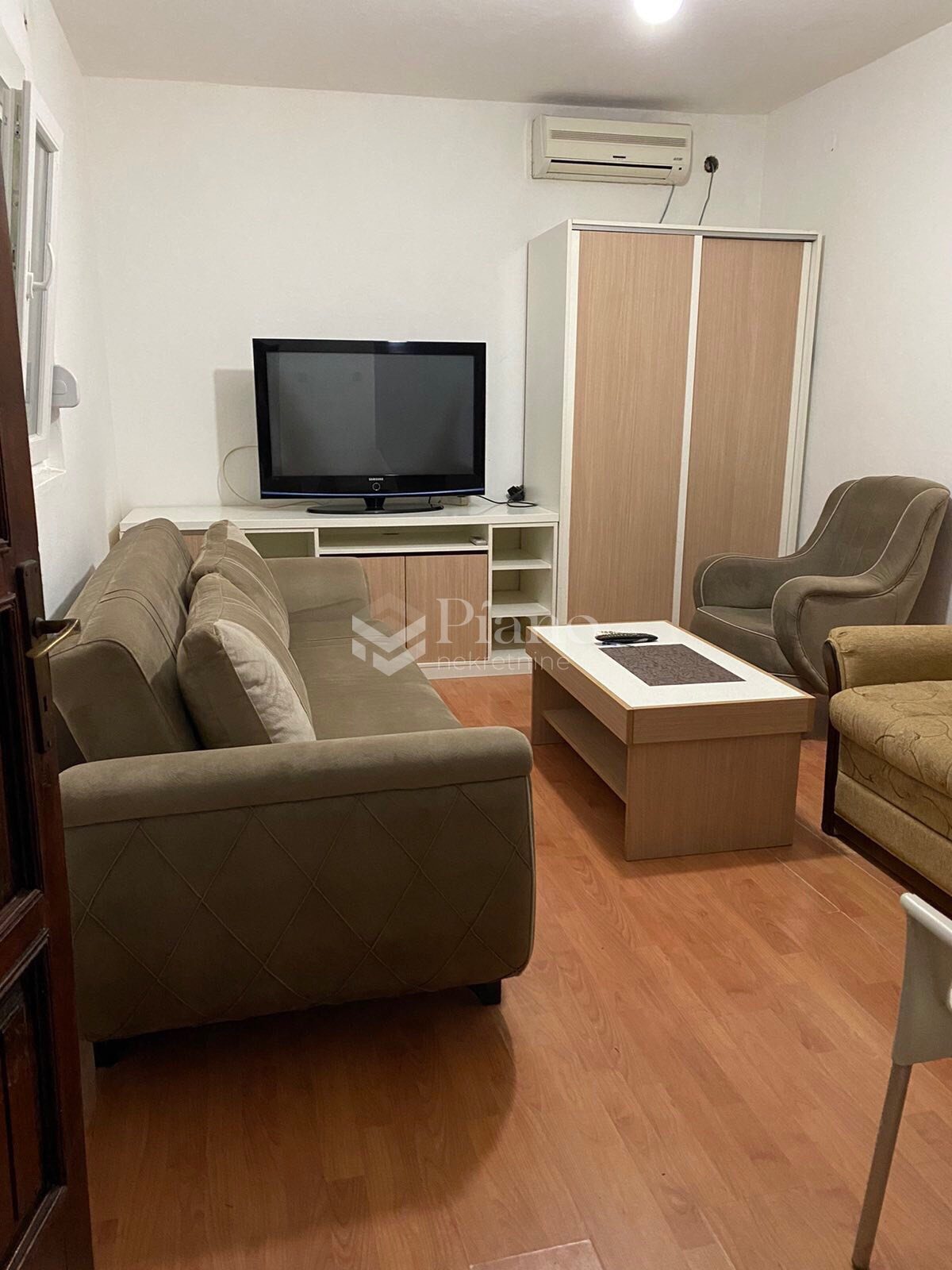 Furnished studio apartment on Zabjelo