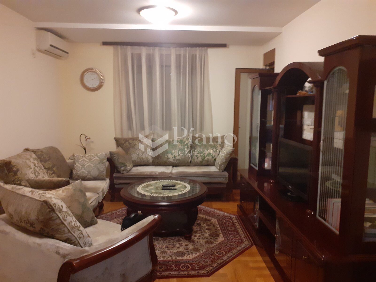 Two bedroom furnished apartment Stari Aerodrom