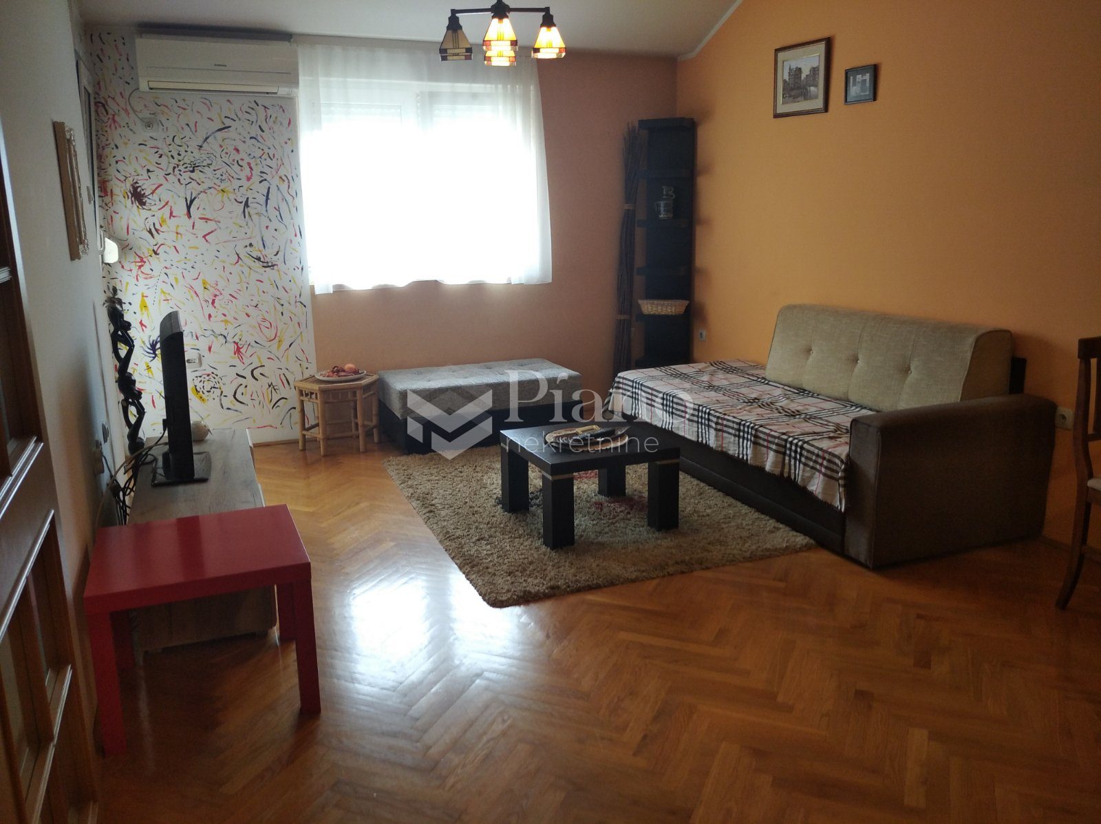 Namješten jednosoban stan na Starom Aerodromu