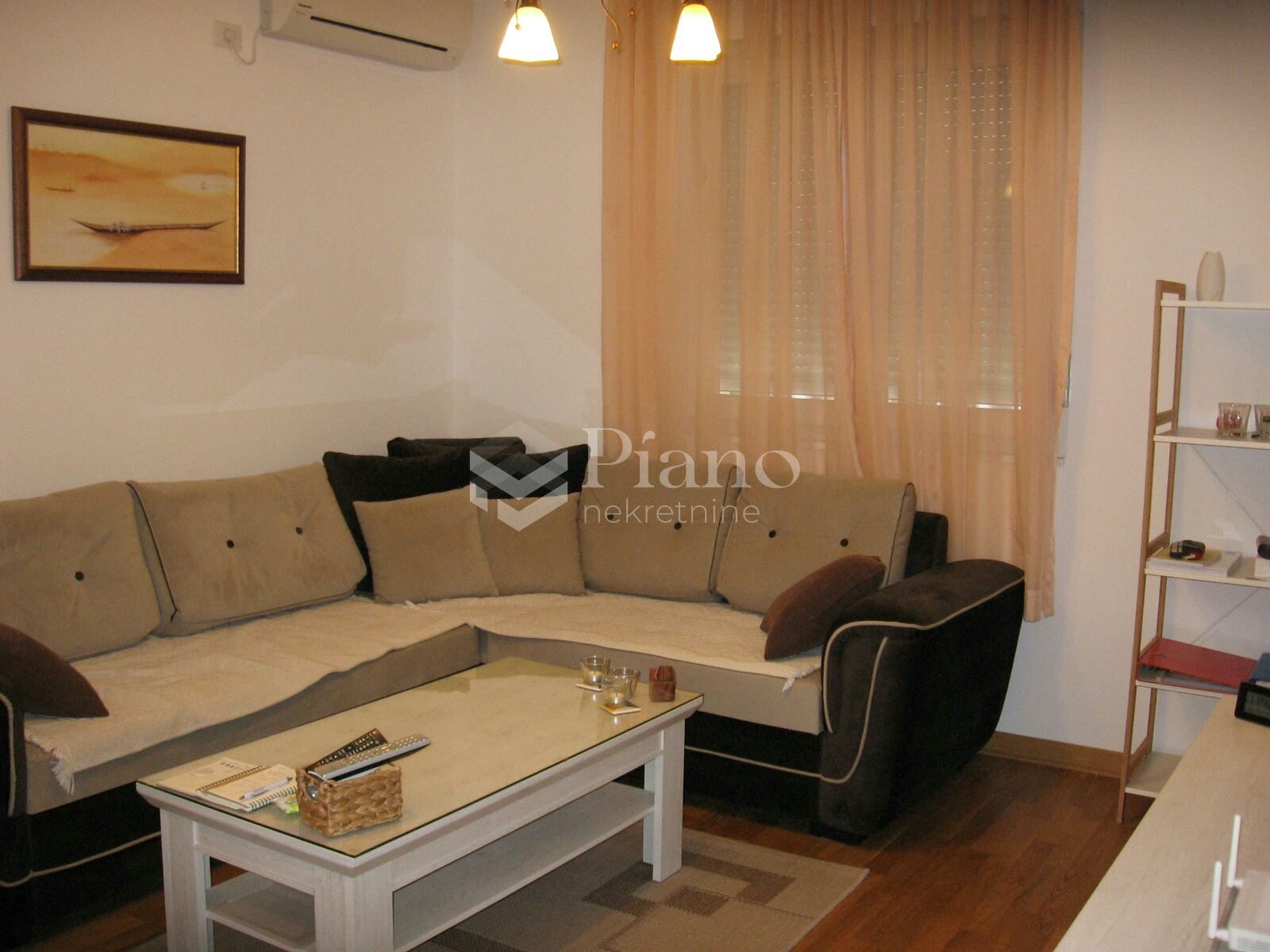 Namješten jednosoban stan u City kvartu