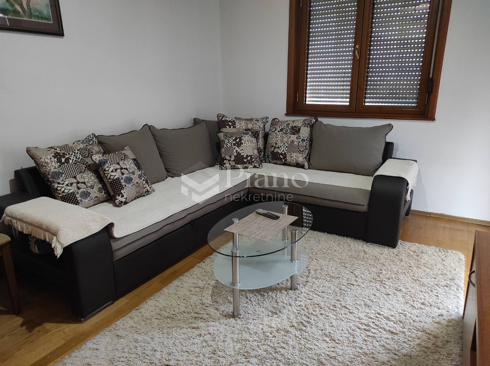 Namješten jednosoban stan na Pobrežju