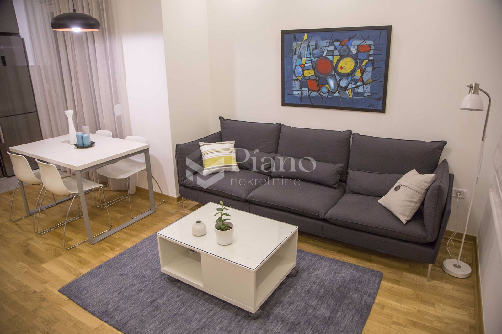 Namješten jednosoban stan u City kvartu