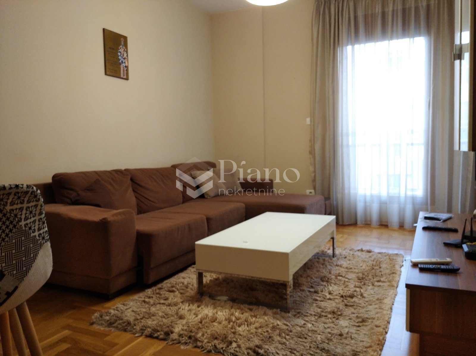 Namješten jednosoban stan na Pobrežju