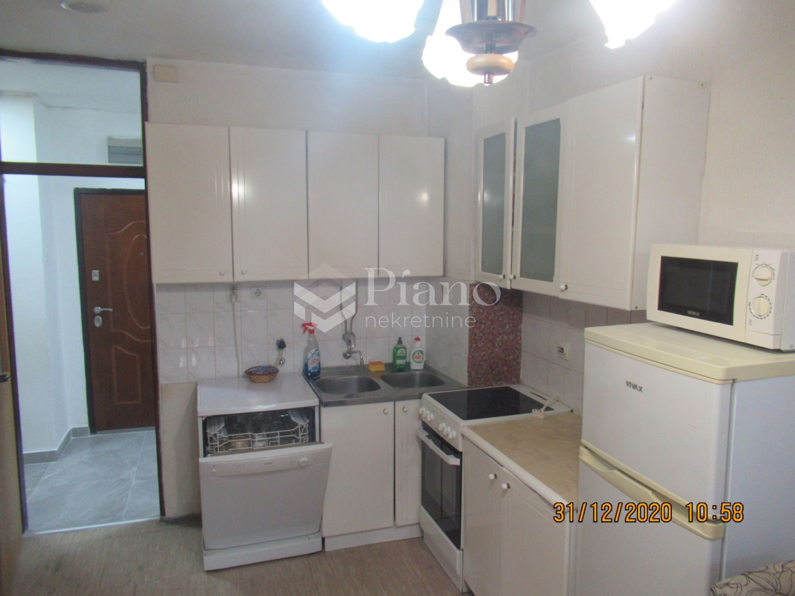 Namješten jednosoban stan na Starom Aerodromu