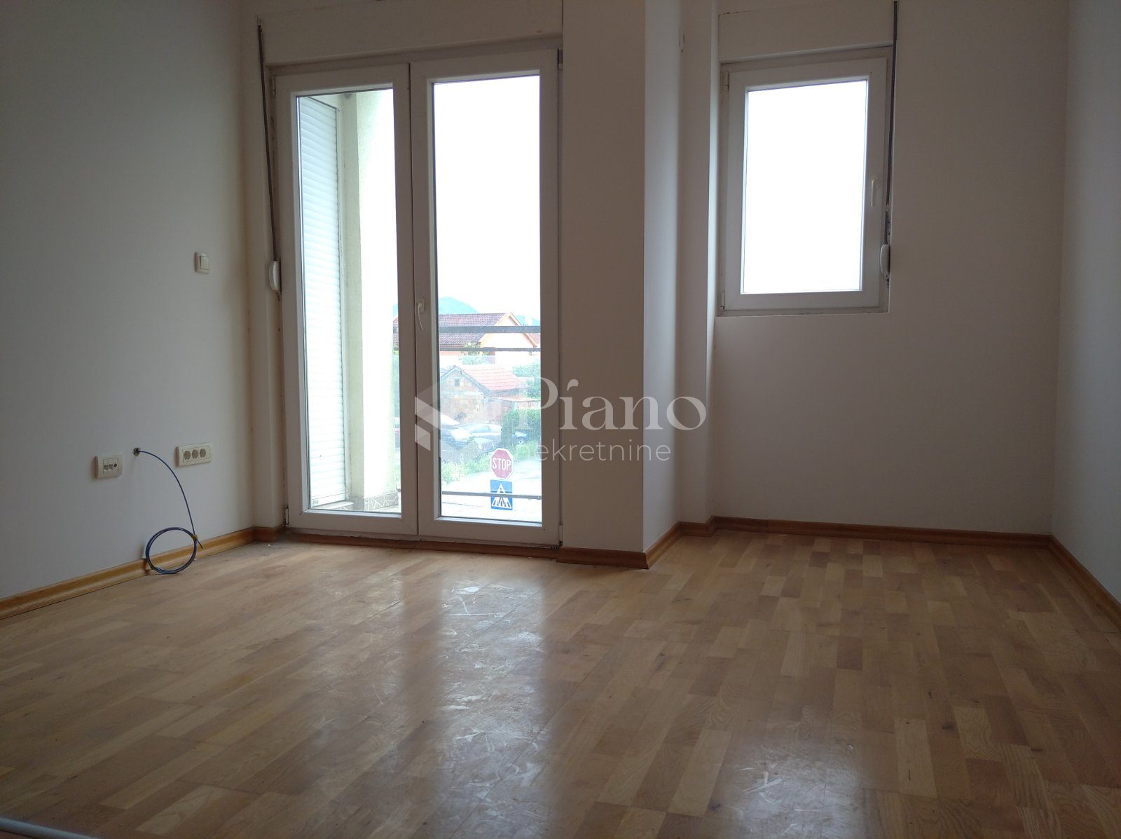 Nenamješten jednosoban stan na Zabjelu