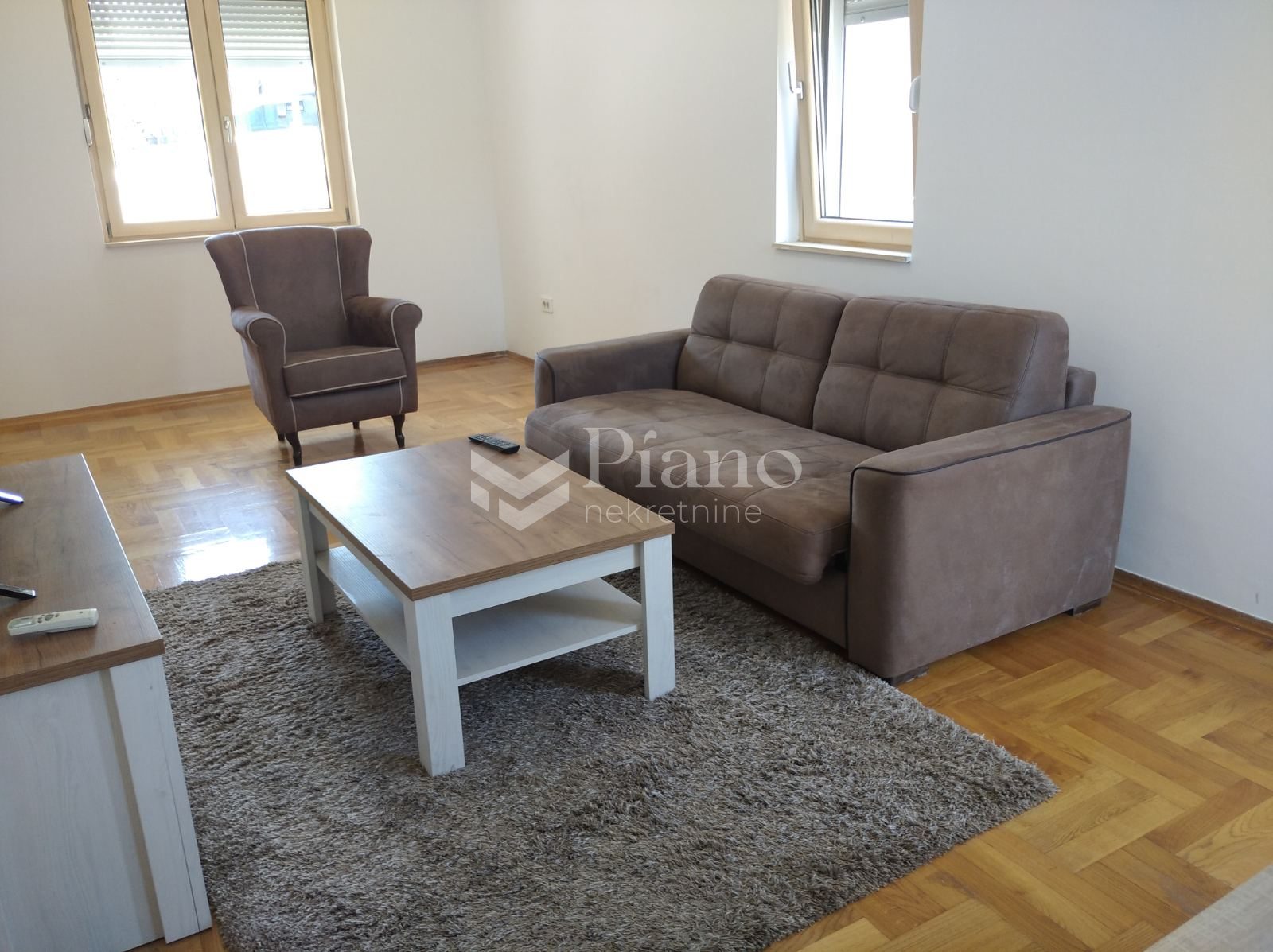 Namještena garsonjera na Starom Aerodromu