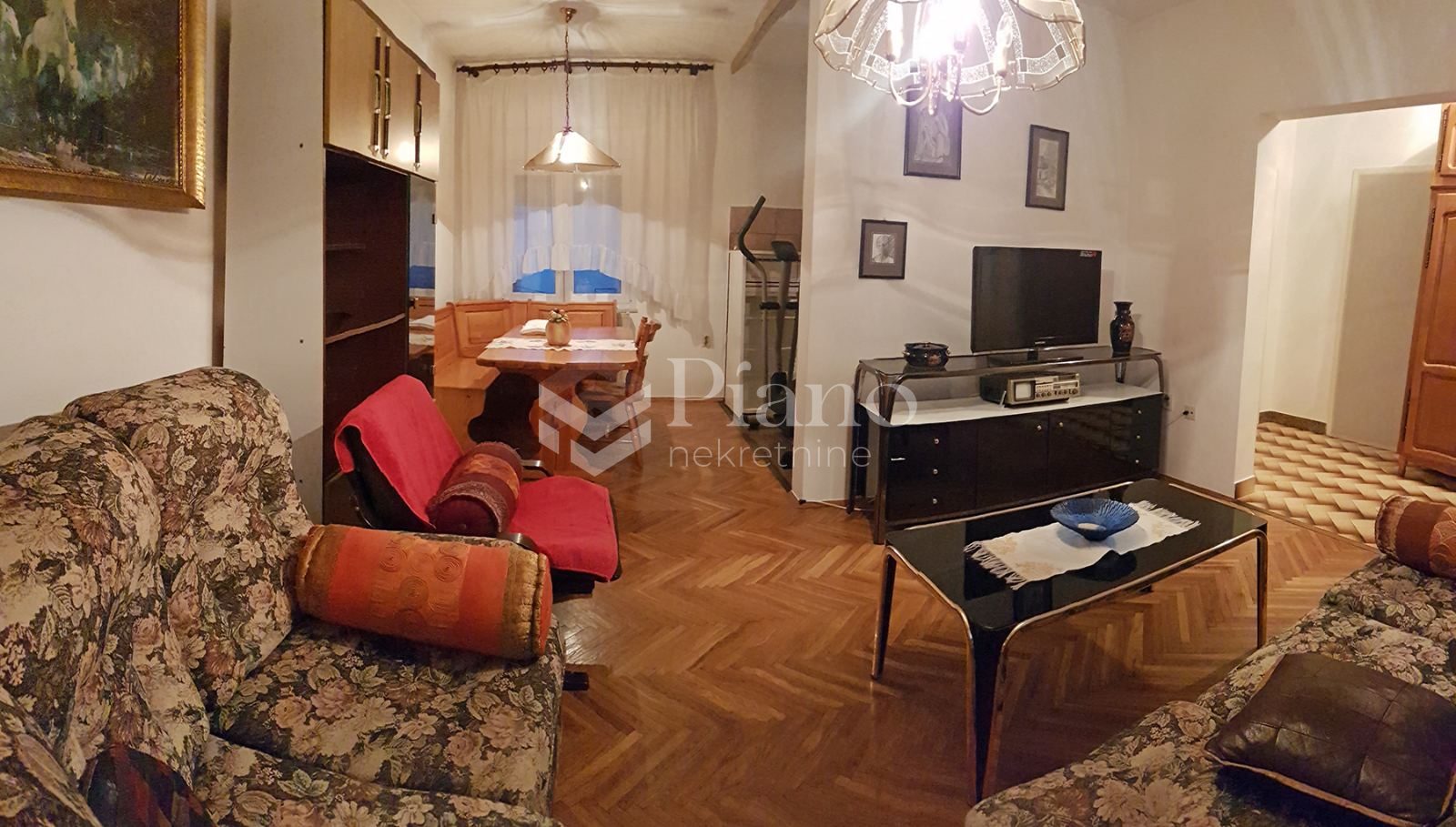 Namještena garsonjera Preko Morače