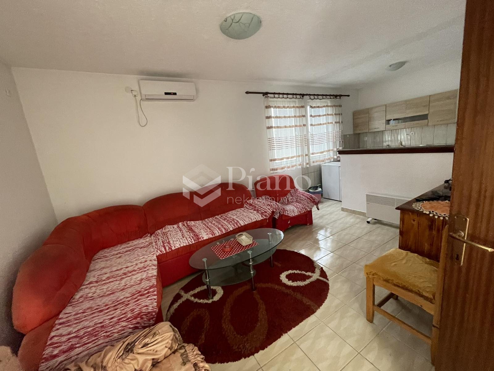 Namještena garsonjera na Zabjelu