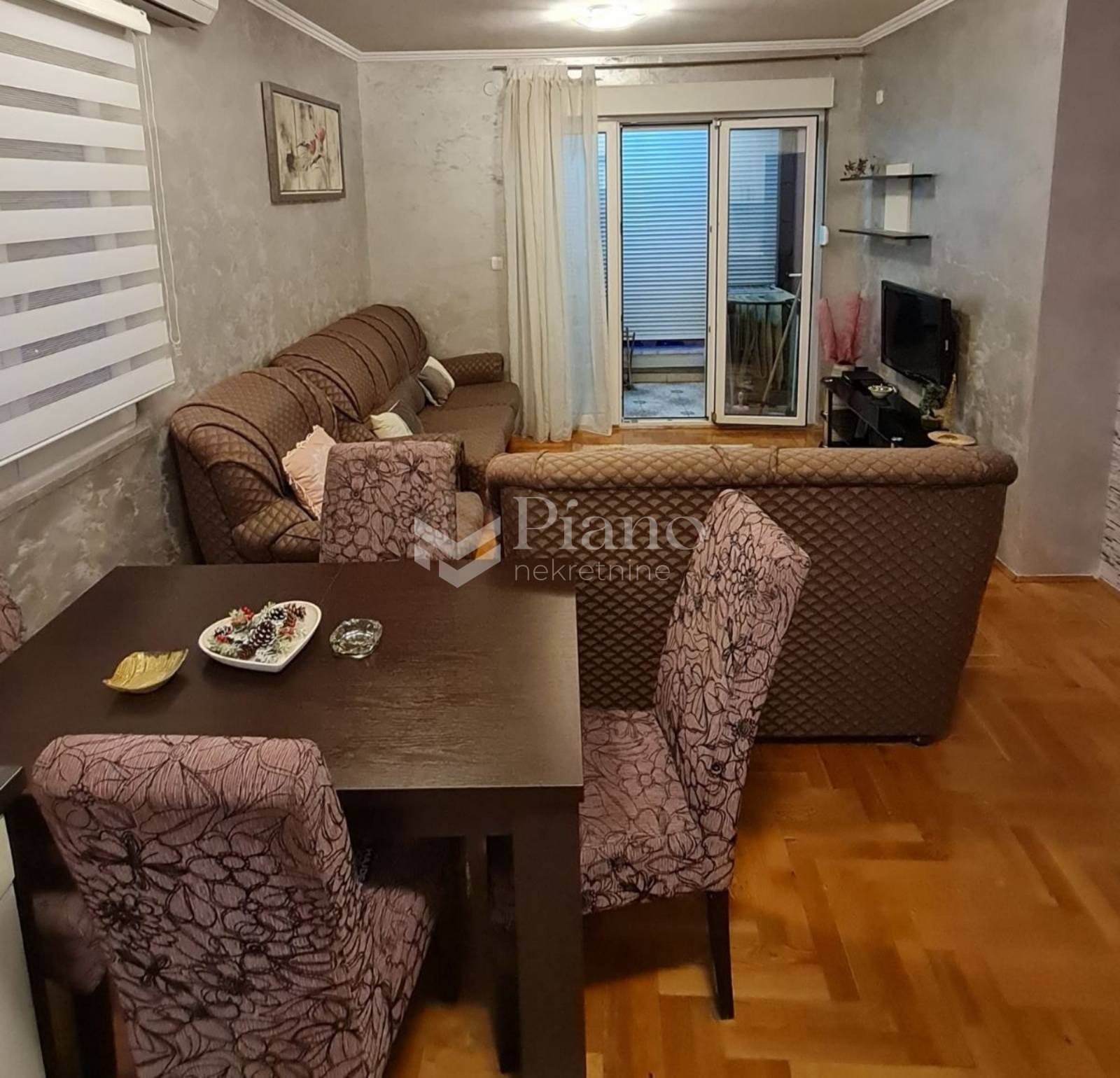 Furnished two bedroom apartment on Tuski put