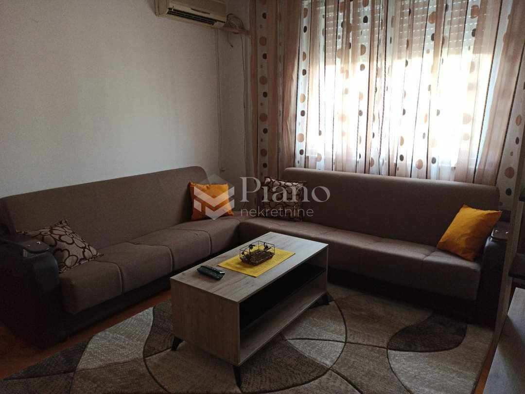 Namještena garsonjera Preko Morače