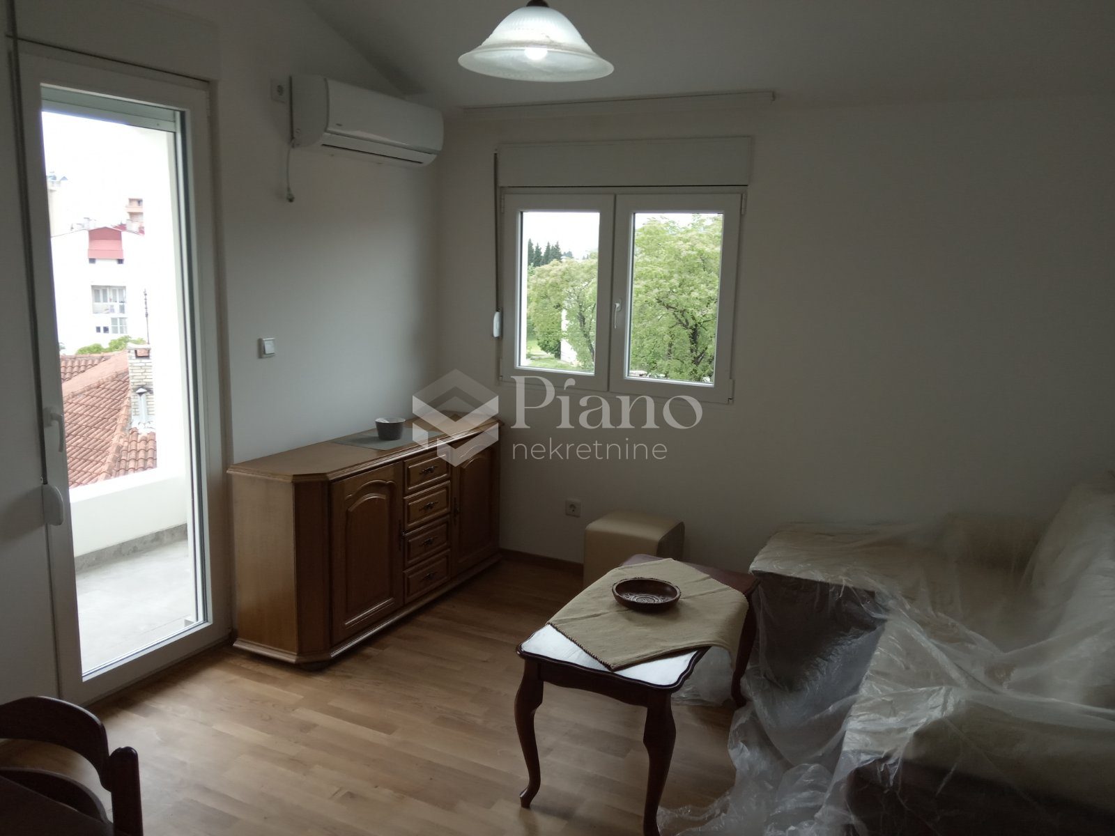 Furnished one bedroom apartment on Stari Aerodrom