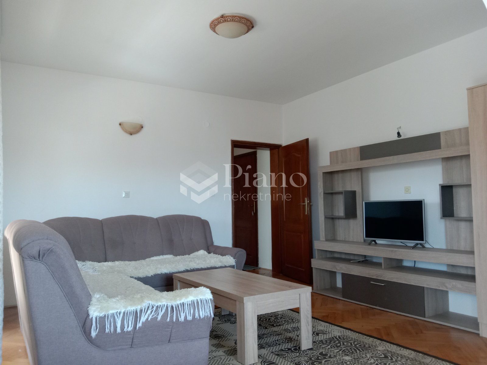 Furnished one bedroom apartment on Stari Aerodrom