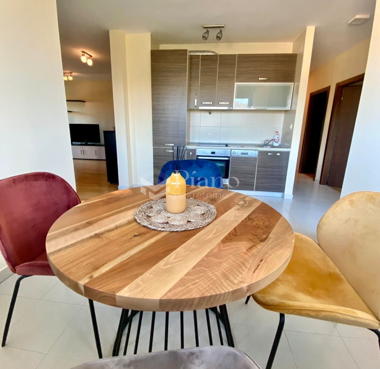 Furnished two bedroom apartment, Gorica C