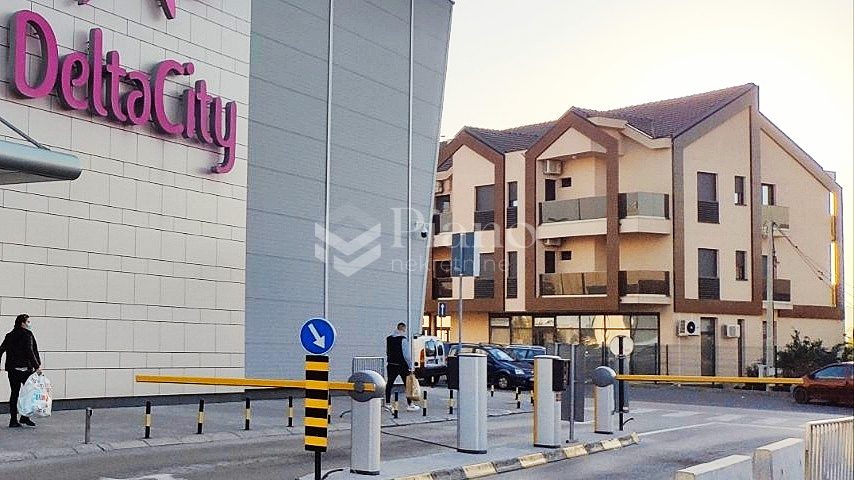 Unfurnished office space, Delta