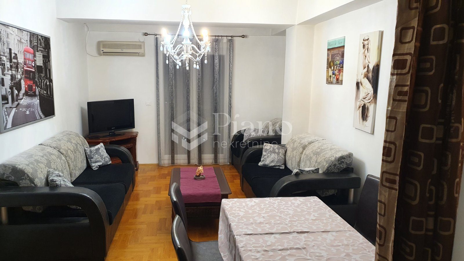 Namješten dvosoban stan u City kvartu