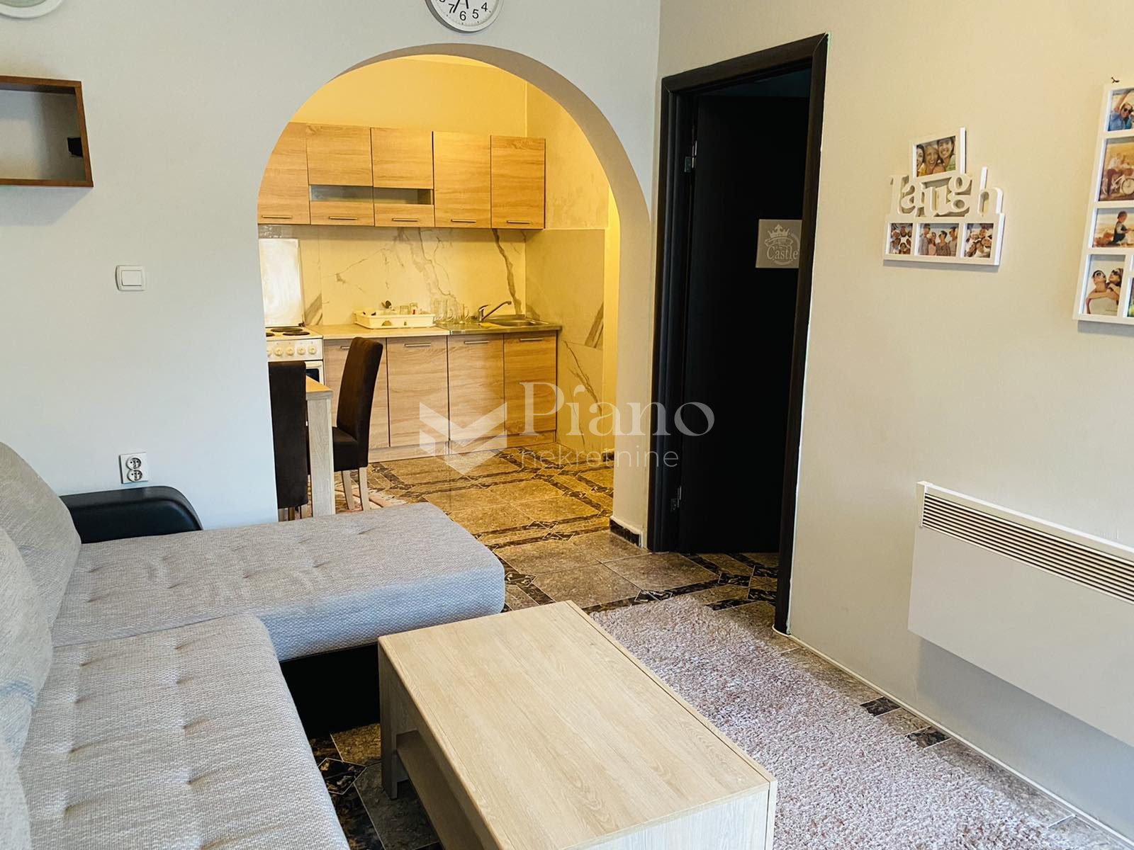 Furnished one bedroom apartment on Stari Aerodrom