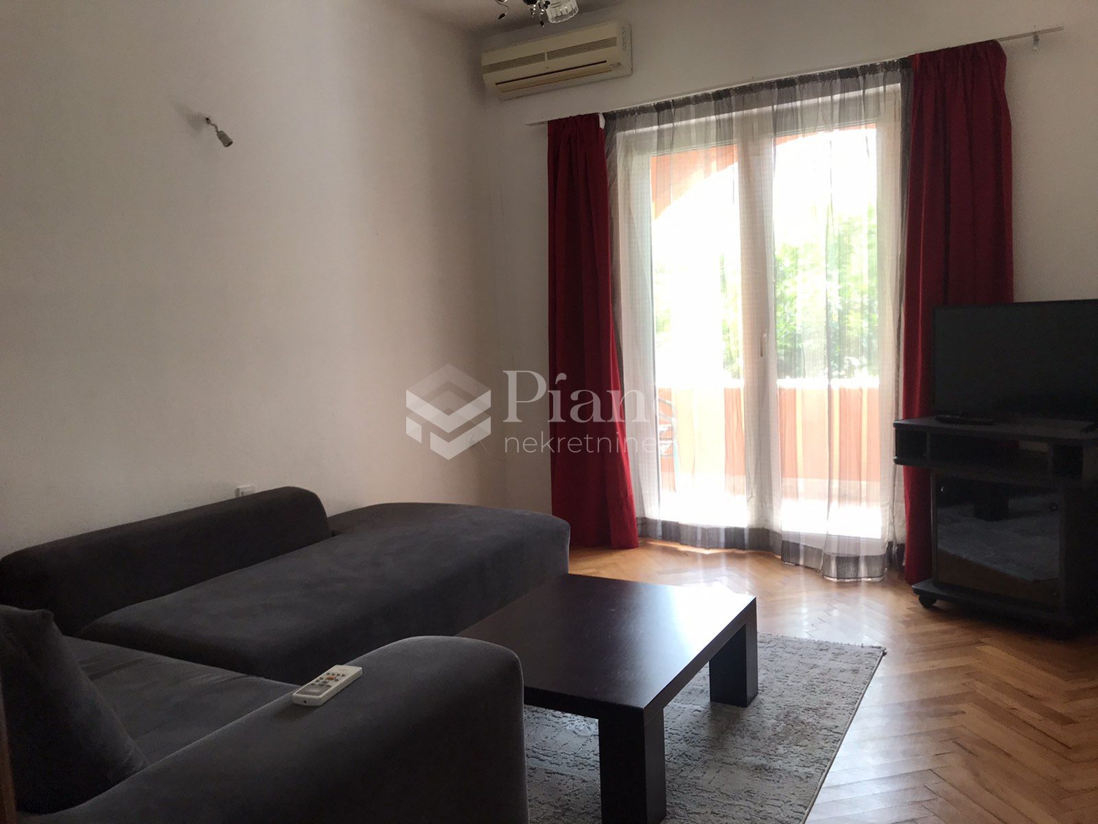Furnished one bedroom apartment on Stari Aerodrom
