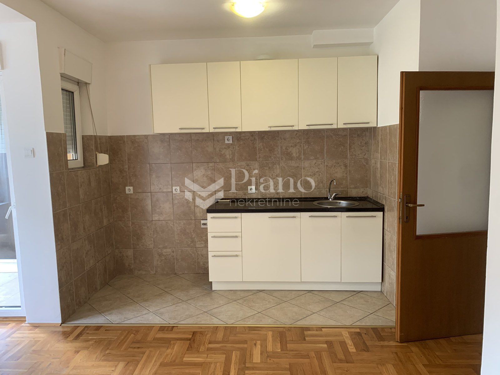 Semi furnished one bedroom apartment on Stari aerodrom