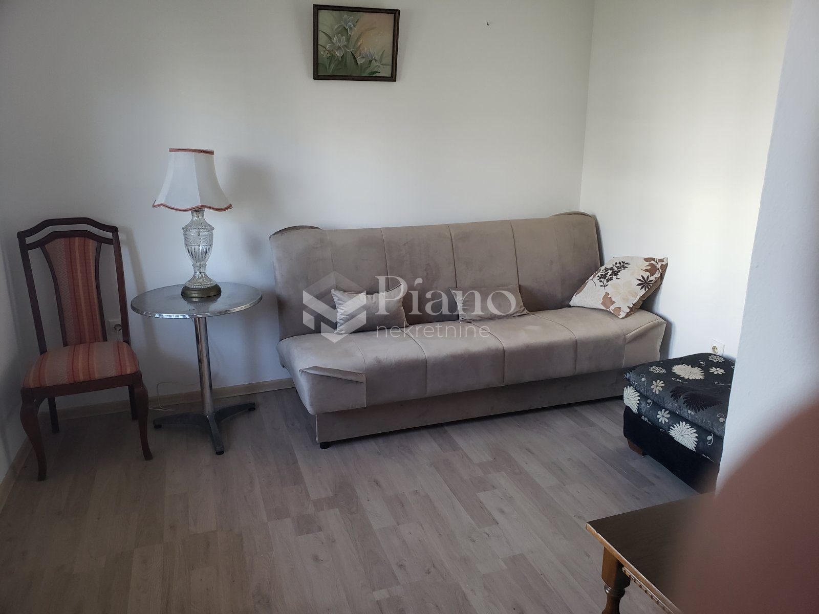 Furnished studio Old Airport