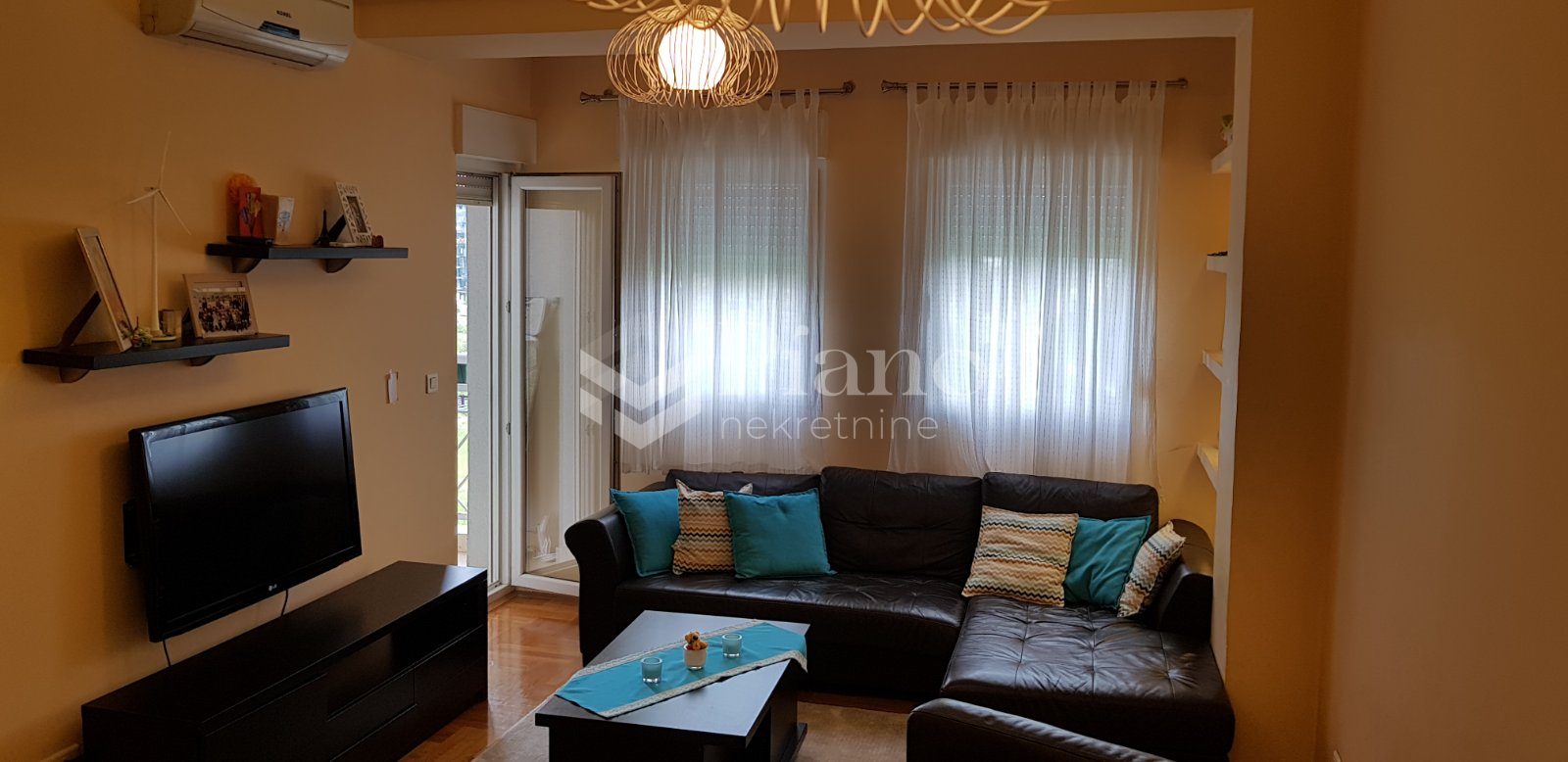 Furnished one bedroom apartment in City kvart