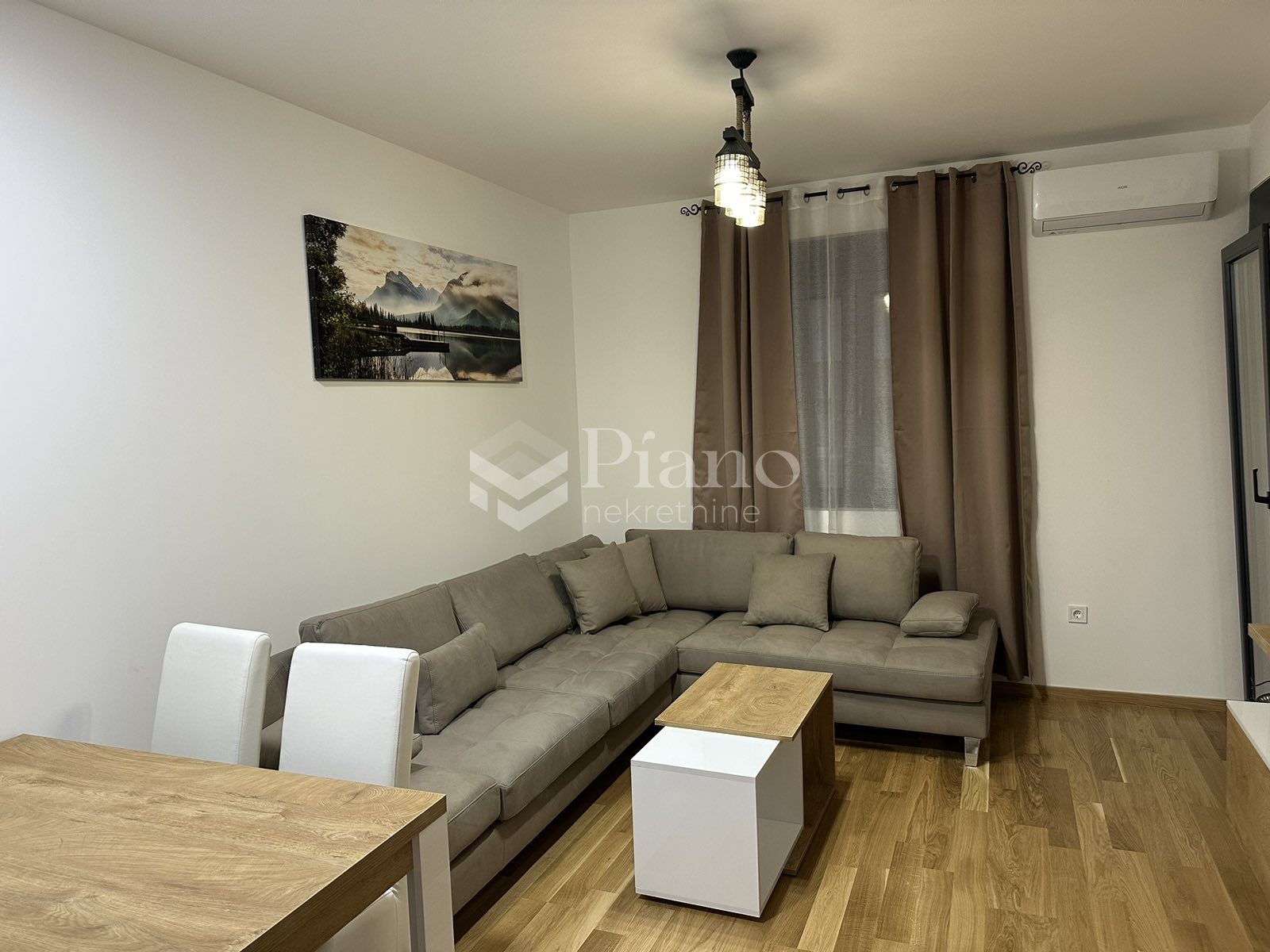 Lux furnished two bedroom apartment, City kvart