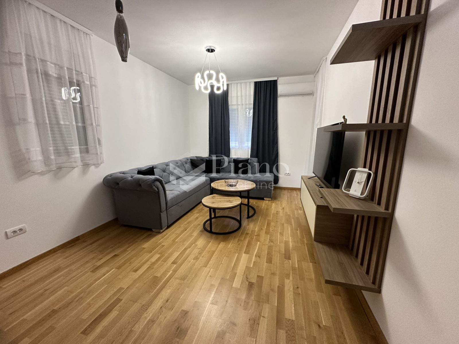 Namješten jednosoban stan na Starom aerodromu