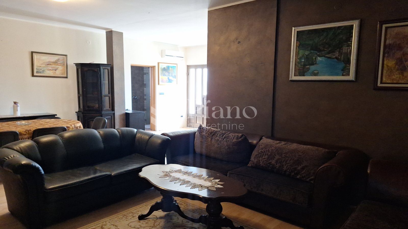 Namješten dvosoban stan, Obala Ribnice