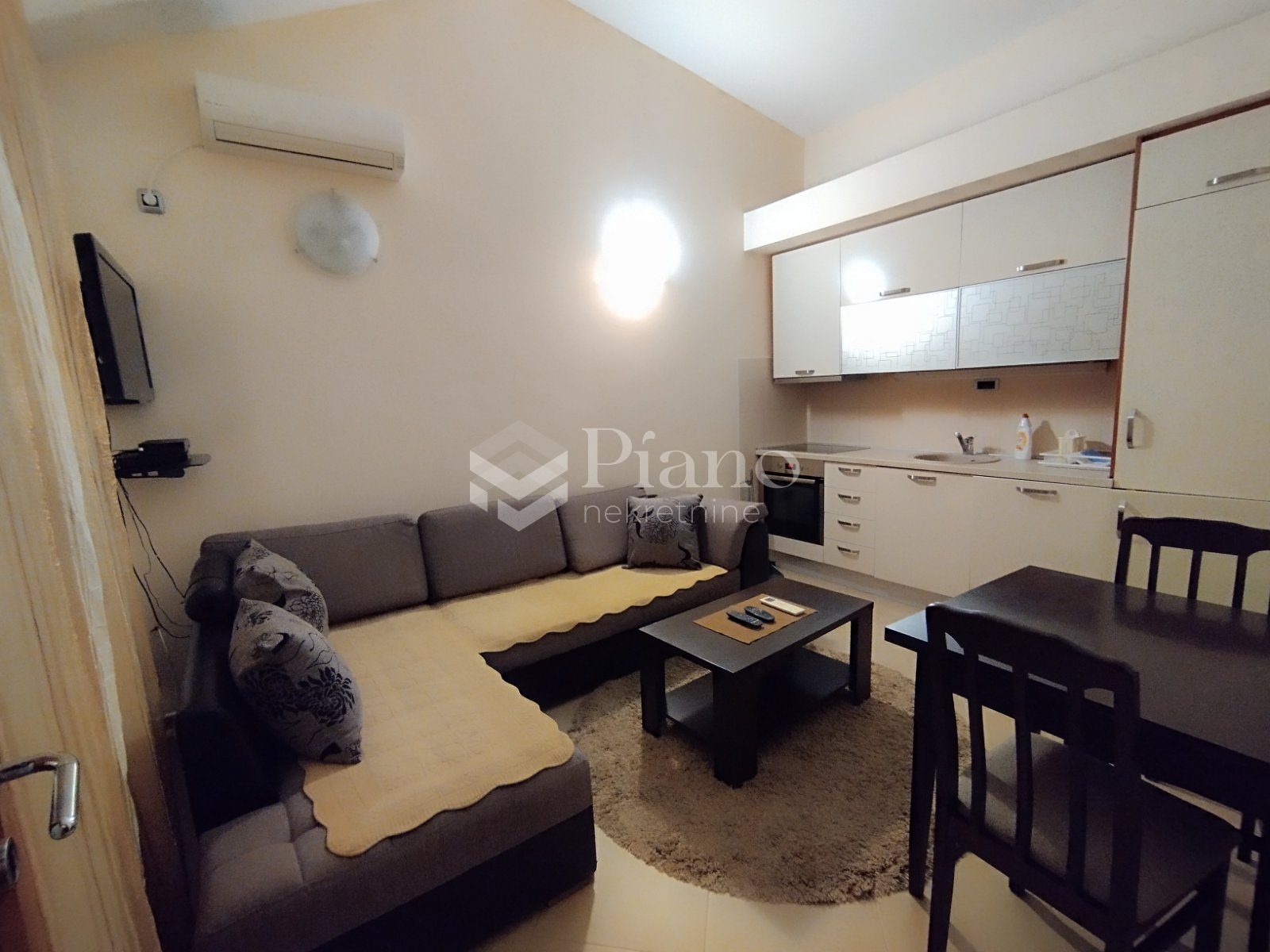 Furnished two bedroom, Momišići