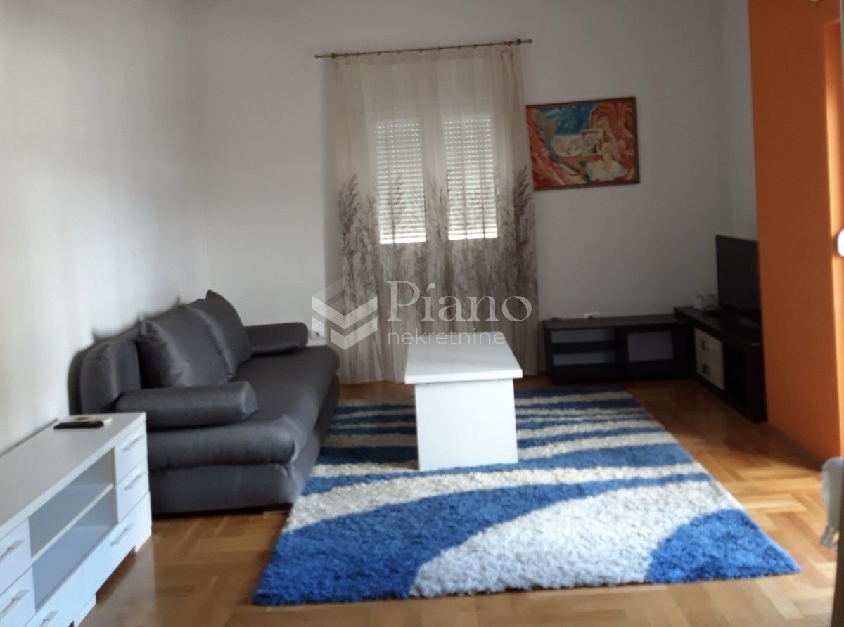 Namješten jednosoban stan, Ljubovic