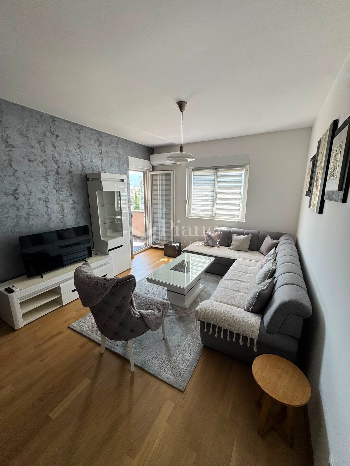 Furnished twobedroom apartment, Pobrežje